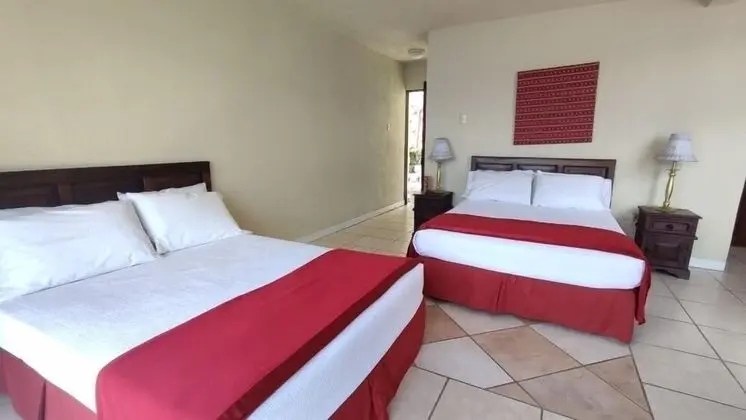 Standard Tek Büyük Yataklı Oda