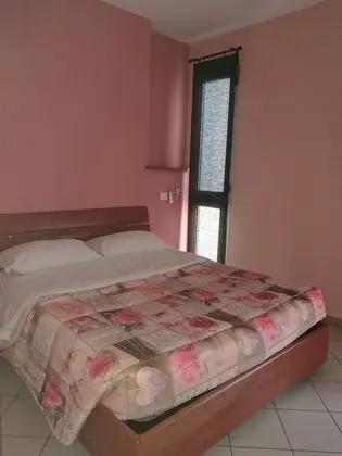 Basic Tek Büyük Yataklı Oda