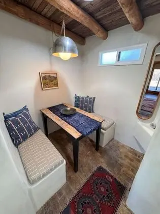 Odada yemek servisi