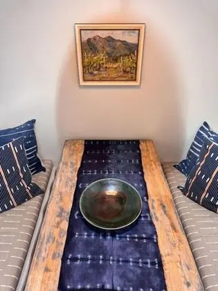 Odada yemek servisi