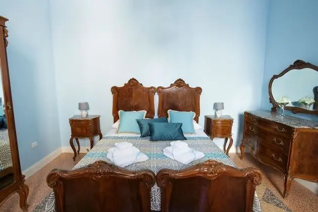 Luxury Tek Büyük Yataklı Oda, Sıcak Su Havuzu