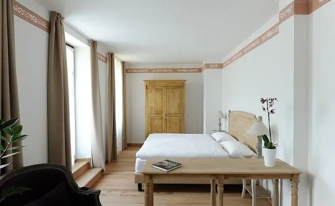 Superior Tek Büyük veya İki Ayrı Yataklı Oda