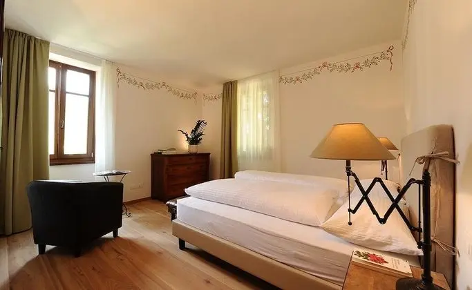 Superior Tek Büyük veya İki Ayrı Yataklı Oda