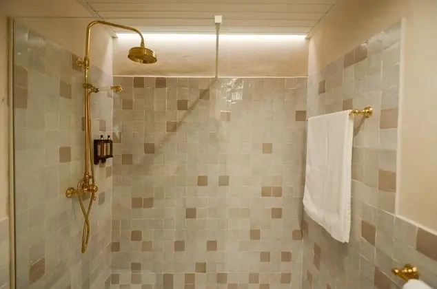 Junior Stüdyo Süit