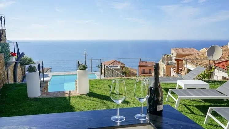 Villa, 3 Yatak Odası, Sigara İçilebilir, Balkon