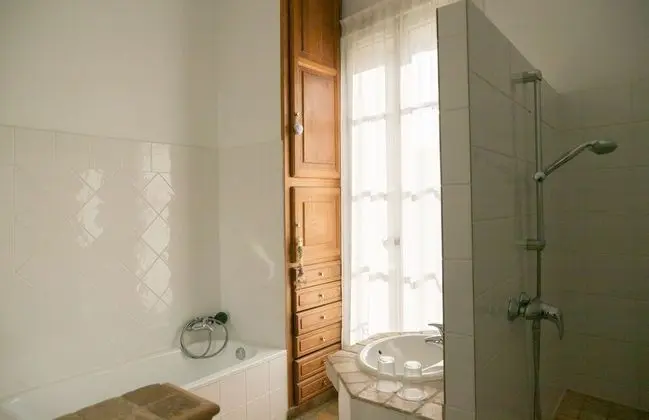 Tek Büyük Yataklı Oda (Camael)