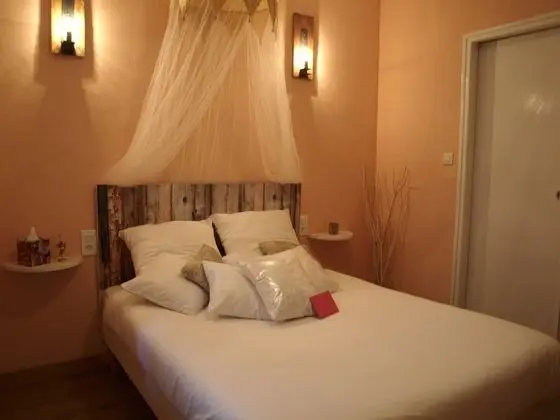 Standard Büyük Yataklı Tek Kişilik Oda (Nature)