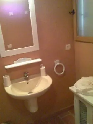 Standard Tek Büyük Yataklı Oda (Paradise)