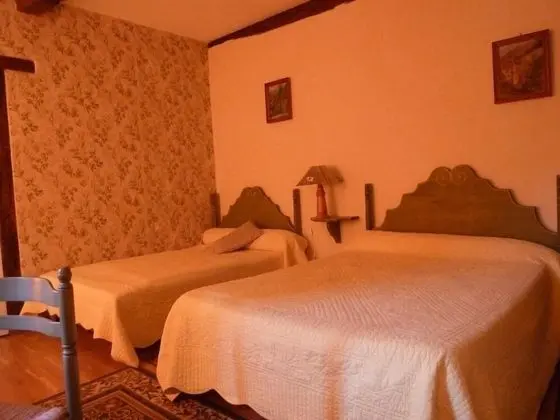 Üç Kişilik Oda (Tilleul)