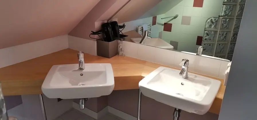 Family Oda (Croix De Mission)