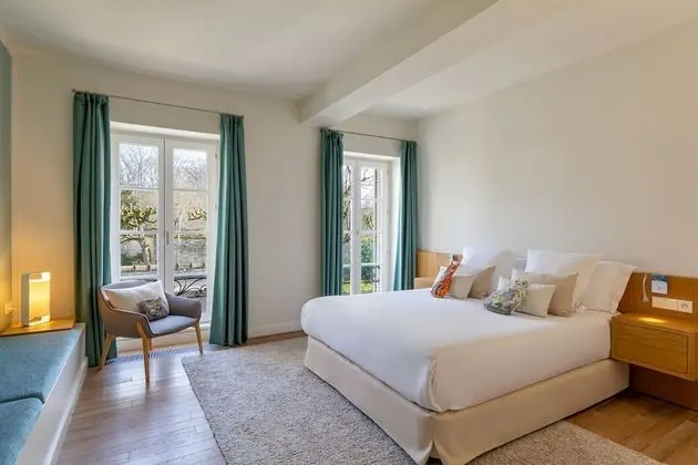 Classic Tek Büyük Yataklı Oda