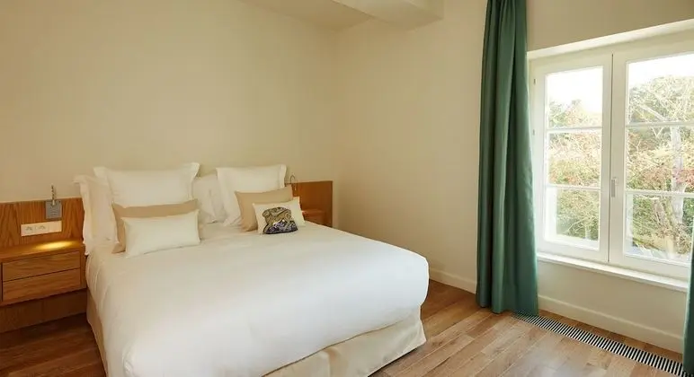 Classic Tek Büyük Yataklı Oda