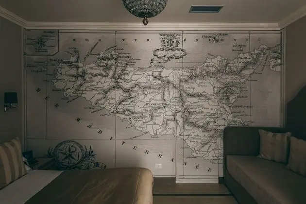 Deluxe Tek Büyük Yataklı Oda