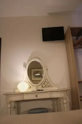 Tek Büyük Yataklı Oda, Teras