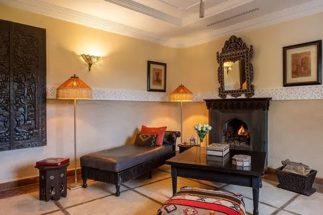 Süit, Havuz Manzaralı, Bahçeli