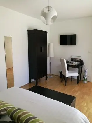 Oda, Havuz Manzaralı (Golf)