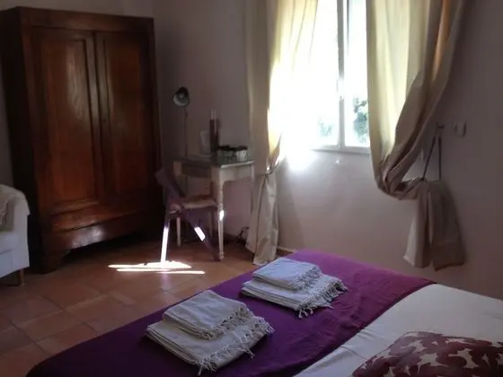 Tek Büyük Yataklı Oda (Lilas)