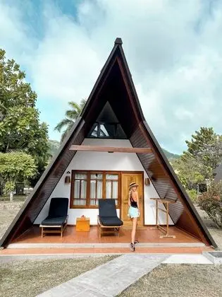 Beach A-Frame chalet