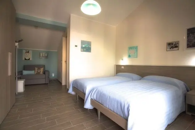 İki Ayrı Yataklı Oda (with extra bed)