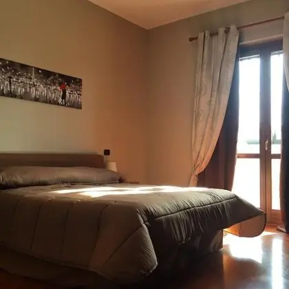 Tek Büyük Yataklı Oda, Balkon