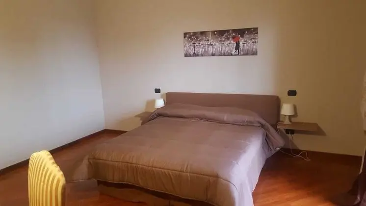 Tek Büyük Yataklı Oda, Balkon