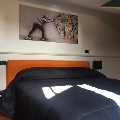 Tek Büyük Yataklı Oda, Balkon