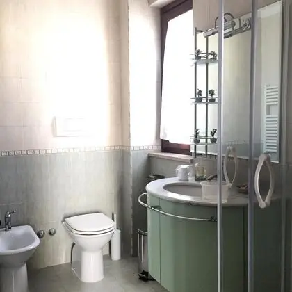 Tek Büyük Yataklı Oda, Balkon