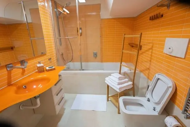 Junior Süit (YELLOW)