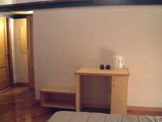 Comfort Tek Büyük Yataklı Oda