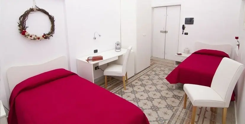 İki Ayrı Yataklı Oda, 2 Tek Kişilik Yatak