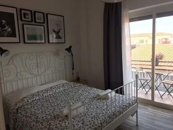 Tek Büyük Yataklı Oda, Özel Banyo (External)