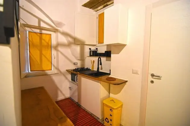 Family Oda, 1 Büyük (Queen) Boy Yatak ve Çekyat, Mutfak, Avlu