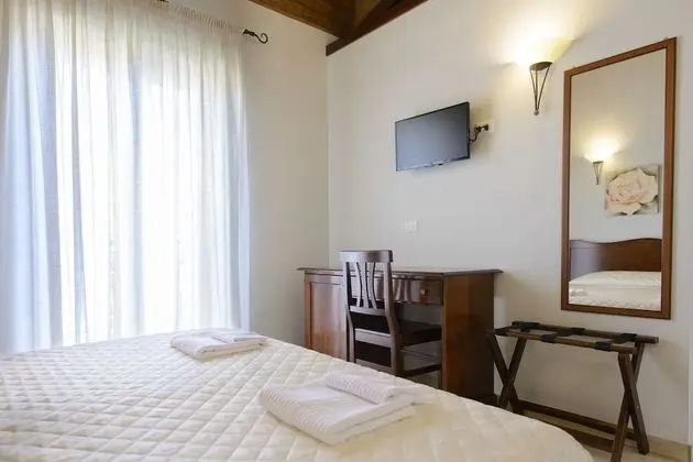 Tek Büyük Yataklı Oda, Bahçe Manzaralı