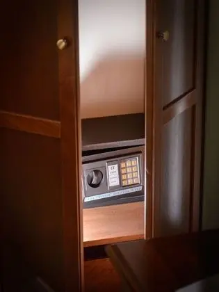 Tek Büyük Yataklı Oda, Bahçe Manzaralı