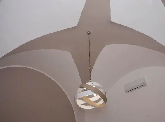 Superior Tek Büyük Yataklı Oda, Özel Banyo, Avlu Manzaralı