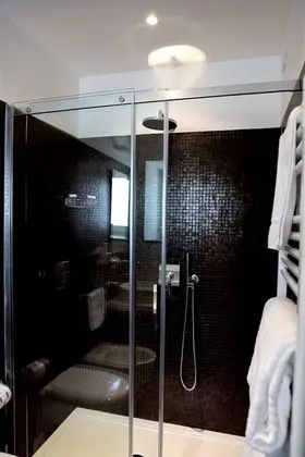 Classic Tek Büyük Yataklı Oda, Şehir Manzaralı, Zemin Kat
