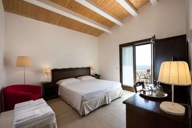 Standard Oda, 1 Büyük (Queen) Boy Yatak, Sigara İçilmez (Converts to 2 Twin Beds)