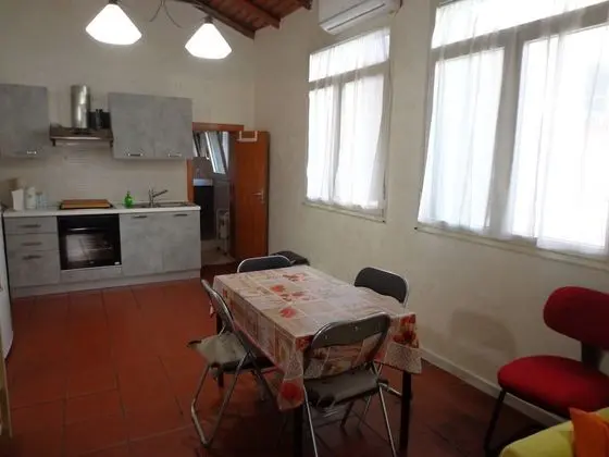 Ev, 2 Yatak Odası, Balkon