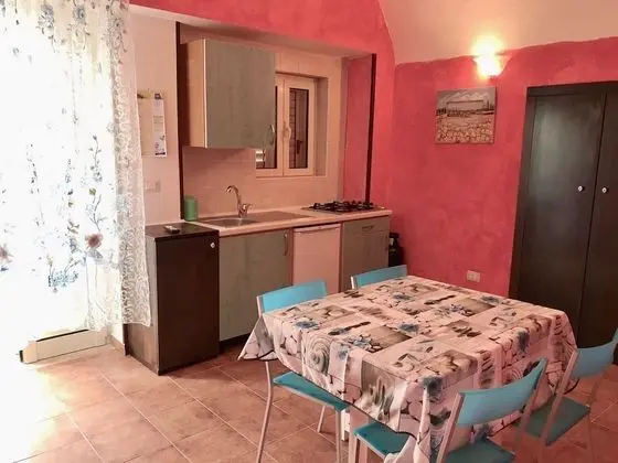 Stüdyo (Casa)
