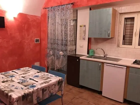 Stüdyo (Casa)