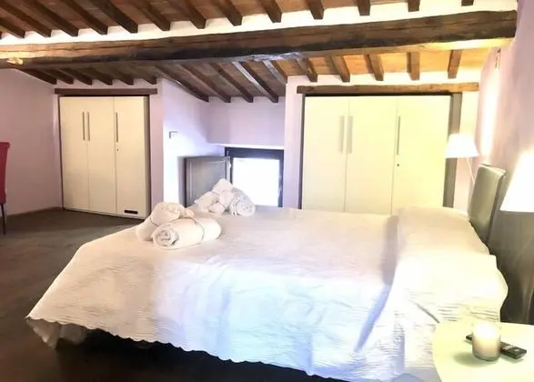 Classic Tek Büyük Yataklı Oda