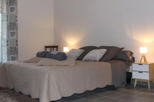 Tek Büyük Yataklı Oda (Narcisse)