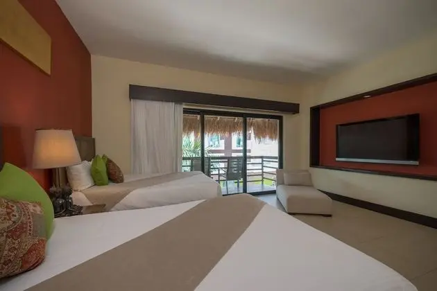 Aldea Two Bedroom Penthouse with Rooftop and Private Pool