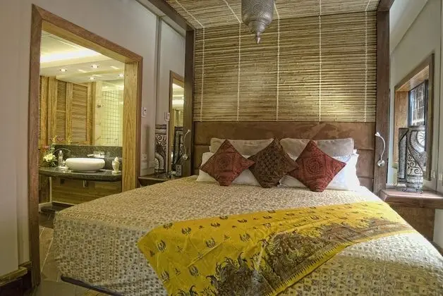 La Divina Two Bedroom Penthouse with Rooftop and Private Pool