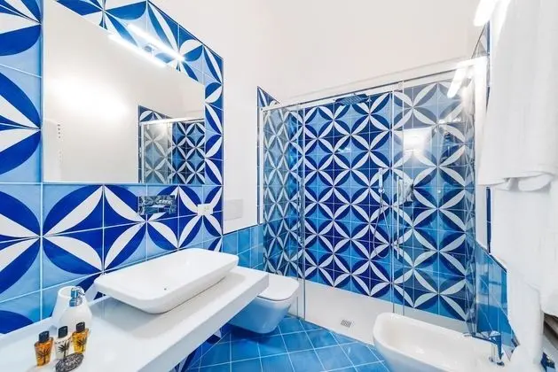 Basic Oda, Özel Banyo