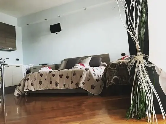 Comfort Stüdyo, Ek Bina (Via Lame 4)