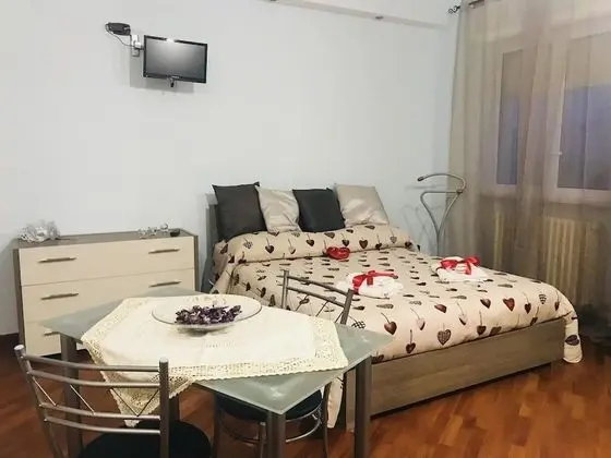 Comfort Stüdyo, Ek Bina (Via Lame 4)