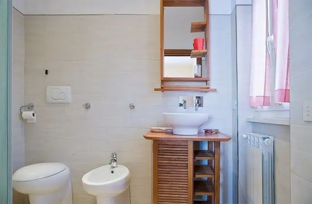 Üç Kişilik Oda, Özel Banyo