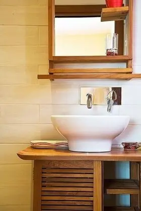 Üç Kişilik Oda, Özel Banyo