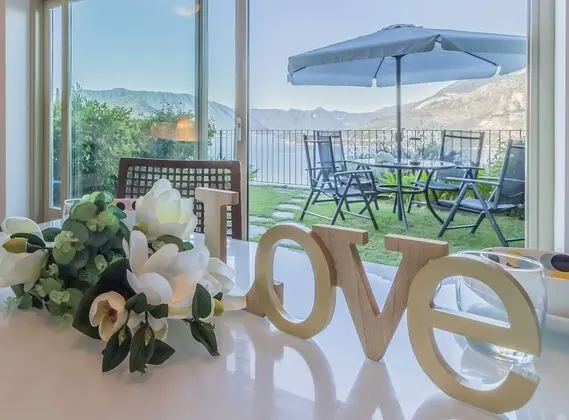 Panoramic Apart Daire, Göl Manzaralı